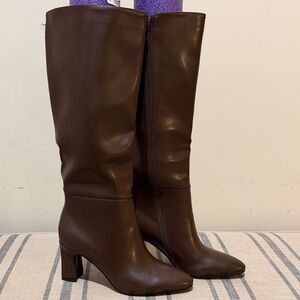 Chic Brown Heeled Boots